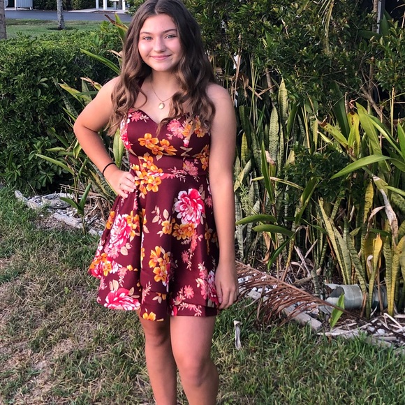 Meet Lisa & Payton, Belle Âme Janice Boutique - Picture 4 of 5